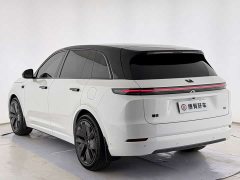 Li Auto L7 Pro - ფოტო 15