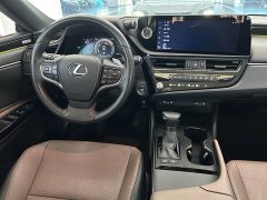 Lexus ES 2022 300h Premium Edition - ფოტო 14