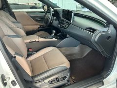 Lexus ES 2022 300h Premium Edition - ფოტო 8