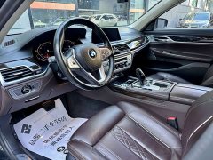 BMW 7 Series 730Li Luxury Package - ფოტო 19