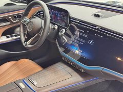 Mercedes-Benz E-Class E 300 L Luxury - ფოტო 18