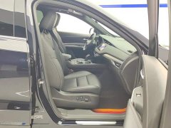 Cadillac XT4 28T FWD Luxury - ფოტო 8
