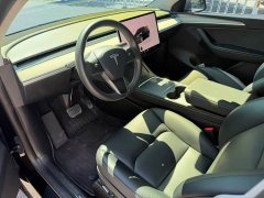 Tesla Model Y Long Range All-Wheel Drive - ფოტო 12