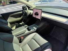 Tesla Model Y Long Range All-Wheel Drive - ფოტო 19