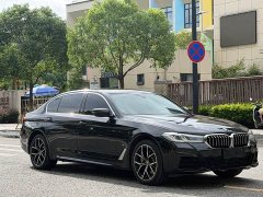 BMW 5 Series Facelift 530Li M Sport Luxury - ფოტო 1