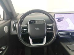 Li Auto L8 Pro - ფოტო 15