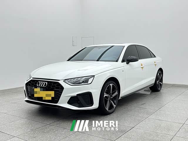 Audi A4L 40 TFSI Luxury Dynamic