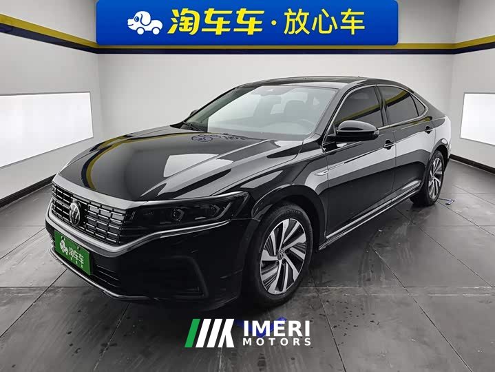 Volkswagen Passat Plug-in Hybrid 430PHEV Hybrid Luxury Edition - ავტომობილი ჩინეთიდან