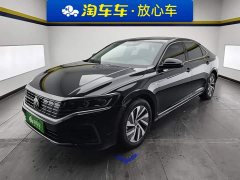 Volkswagen Passat Plug-in Hybrid 430PHEV Hybrid Luxury Edition - ფოტო 1