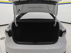 Volkswagen Lavida Sharp 1.5L Outstanding New Edition - ფოტო 4