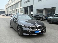 BMW 5 Series (Imported) 2024 525i M Sports Package - ფოტო 3