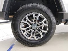 Beijing BJ40 2020 2.0T Automatic Four-wheel Drive Urban Hunter Edition Swordsman Type - ფოტო 6