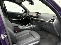 BMW 3 Series 330i 50th Anniversary Limited Edition - ფოტო 11