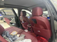 BMW 5 Series 530Li xDrive M Sport Package - ფოტო 8