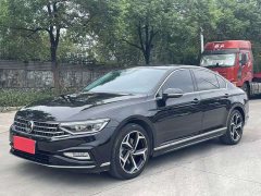 Volkswagen Magotan 2 Million Units Celebration Edition 330TSI DSG Luxury - ფოტო 1