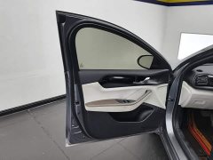 BYD Qin PLUS Glory Edition DM-i 55KM Leading - ფოტო 7