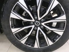Volvo XC60 B5 AWD Smart Remote Luxury Edition - ფოტო 20