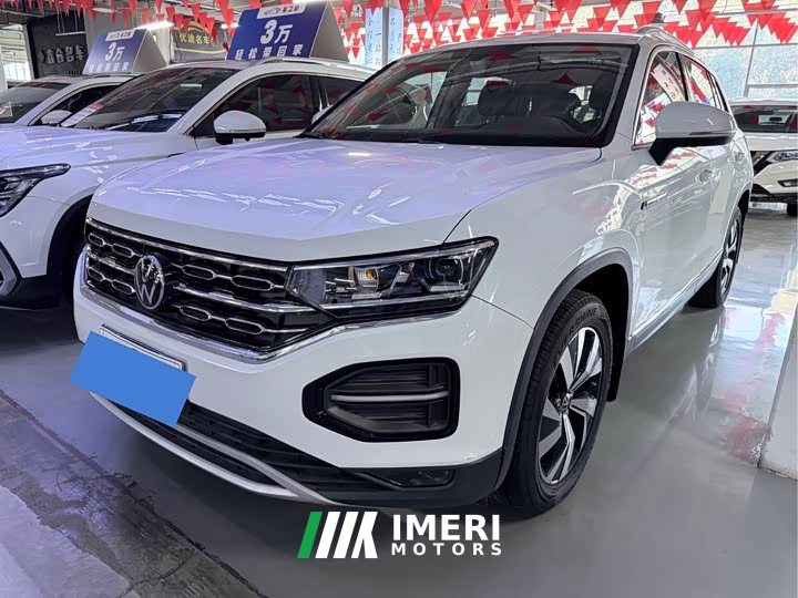 Volkswagen Tharu Taos 330TSI FWD Luxury Smart Connect Edition