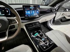 BYD Qin PLUS Glory Edition DM-i 55KM Leading - ფოტო 12