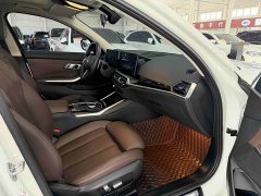 BMW 3 Series 2023 320i M Sport Package - ფოტო 17