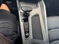 Geely Xingui Xingrui 2.0T Diesel Exclusive Cyan Green Edition - ფოტო 20