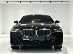 BMW 5 Series 530Li Premier M Sport Package - ფოტო 2