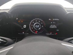 Hyundai Elantra 1.5L CVT Luxury - ფოტო 14