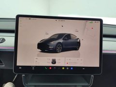 Tesla Model Y Rear-Wheel Drive - ფოტო 14