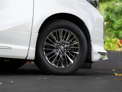 Toyota Alphard Hybrid 2.5L Premium Edition - ფოტო 4