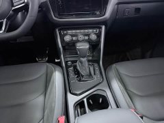 Volkswagen Tiguan L 330TSI Automatic Two-Wheel Drive R-Line Flagship - ფოტო 15