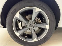 Audi Q3 35 TFSI Fashion Dynamic - ფოტო 17