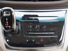 Buick GL8 Land Business Class 652T Comfort - ფოტო 9