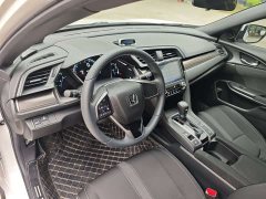 Honda Civic 2021 Hatchback 220 Turbo CVT Sharp Control - ფოტო 14