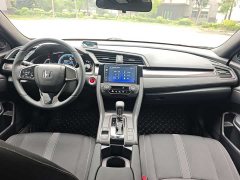 Honda Civic 2021 Hatchback 220 Turbo CVT Sharp Control - ფოტო 15