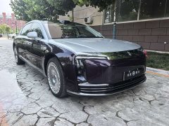 BMW Zun S800 2025 Extended Range Starlight Executive Edition 4-Seater (192-line LiDAR) - ფოტო 3
