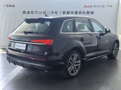 Audi Q7 55 TFSI quattro S line Sport - ფოტო 18