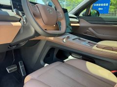 NIO ES8 75kWh Executive - ფოტო 4