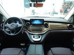 Mercedes-Benz V-Class V 260 L Long Wheelbase Luxury Edition - photo 17