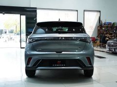 BYD Dolphin 420km Fashion Edition - ფოტო 15