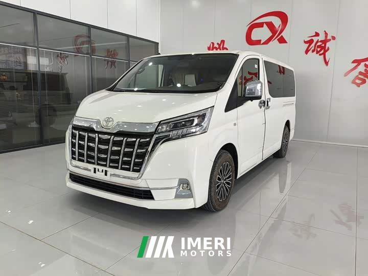 Toyota HIACE 2023 3.5L Automatic - ავტომობილი ჩინეთიდან