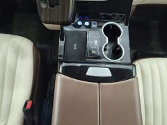 Toyota HIACE 2023 3.5L Automatic - ფოტო 11