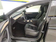 Tesla Model Y Long Range All-Wheel Drive - ფოტო 9