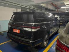 Lincoln Navigator 2022 3.5T Prestige Edition - ფოტო 3