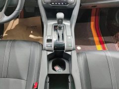 Honda Civic 2021 Hatchback 220 Turbo CVT Sharp Control - ფოტო 16