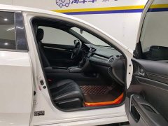 Honda Civic 2021 Hatchback 220 Turbo CVT Sharp Control - ფოტო 8