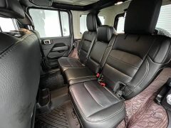 Jeep Wrangler 2.0T Sahara Four-Door - ფოტო 13