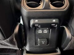 Jeep Wrangler 2.0T Sahara Four-Door - ფოტო 14