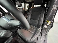 Jeep Wrangler 2.0T Sahara Four-Door - ფოტო 4