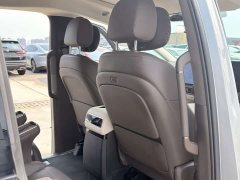 Li Auto Li Xiang MEGA Ultra - ფოტო 11