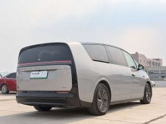 Li Auto Li Xiang MEGA Ultra - ფოტო 5